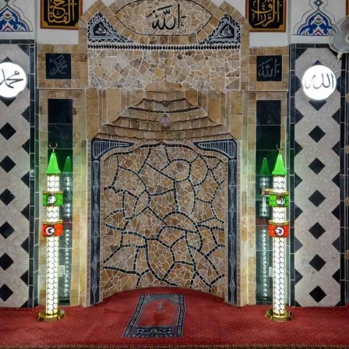 Lüks Çift Şerefeli Cami Şamdan Bayraklı Lüks Çift Şerefeli Cami Şamdan Bayraklı